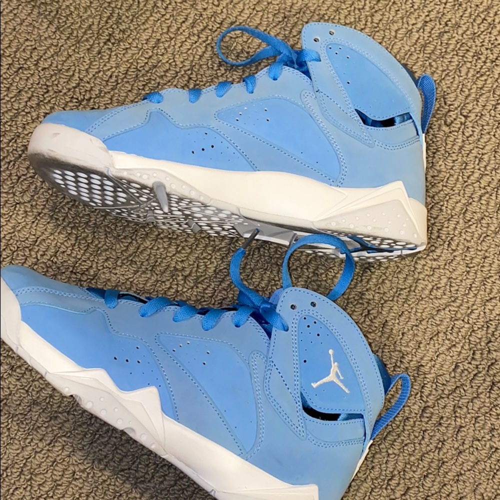 Air Jordan 7 retro “Pantone”